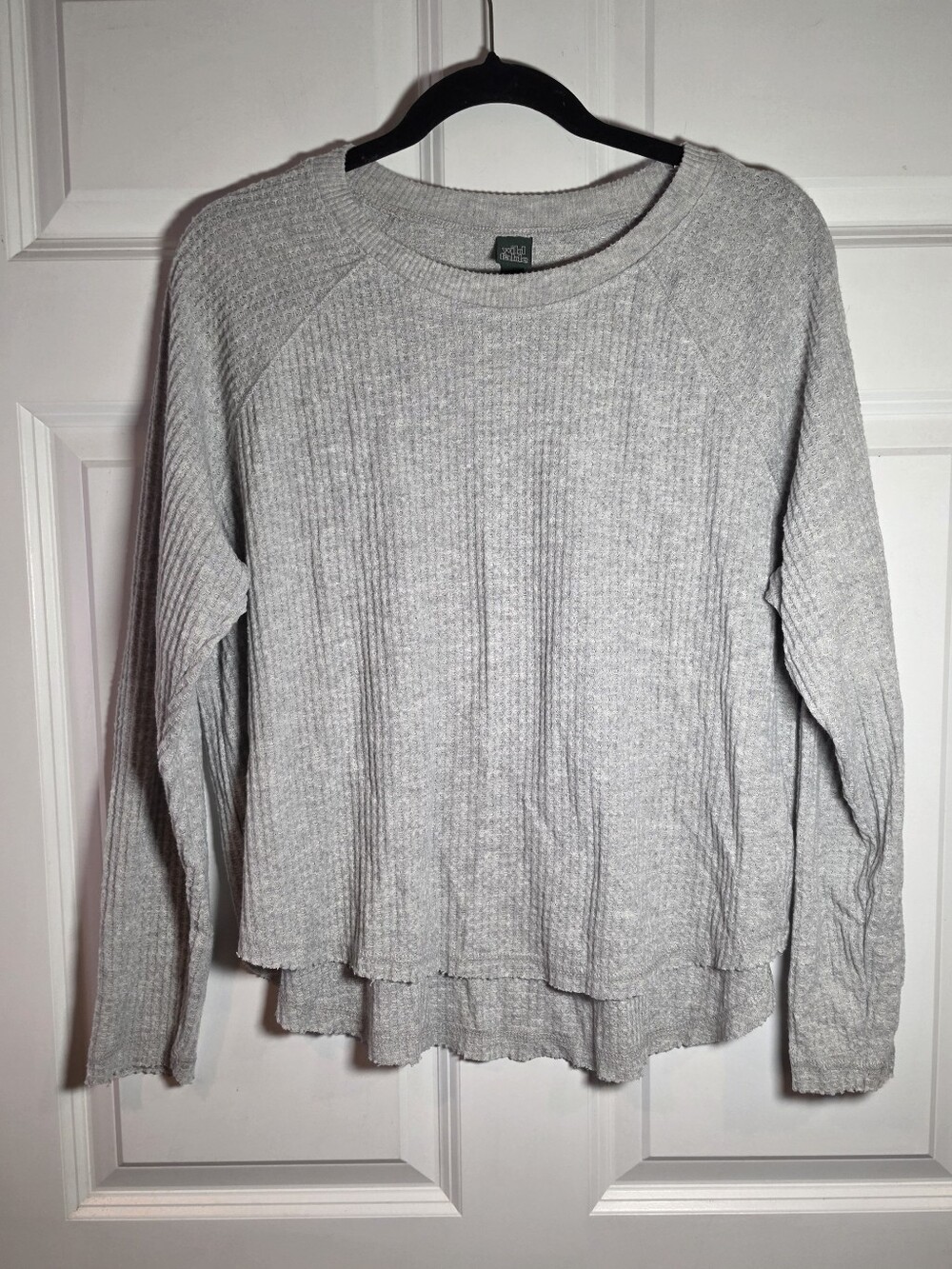 Wild Fable Gray Lightweight Waffle Knit Long Sleeve Top M